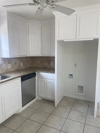 $2,100 | 17719 Cassina Drive, Spring, TX 77388