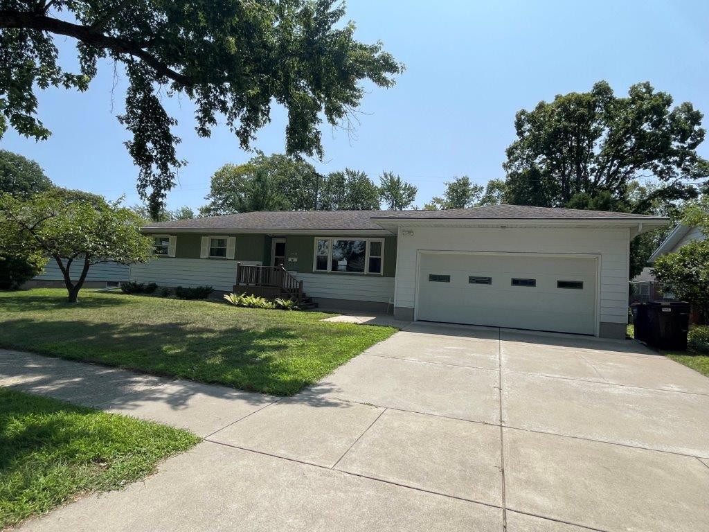 1433 Cornell Road Muskegon, MI 49441 - Photo 1 of 35 IMG_0008
