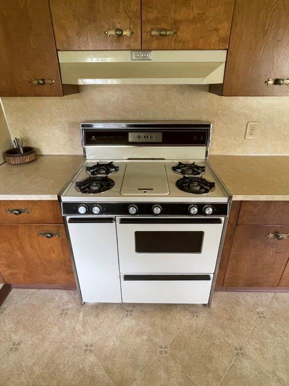1433 Cornell Road Muskegon, MI 49441 - Photo 14 of 35 IMG_9975