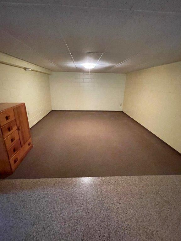 1433 Cornell Road Muskegon, MI 49441 - Photo 27 of 35 IMG_9996