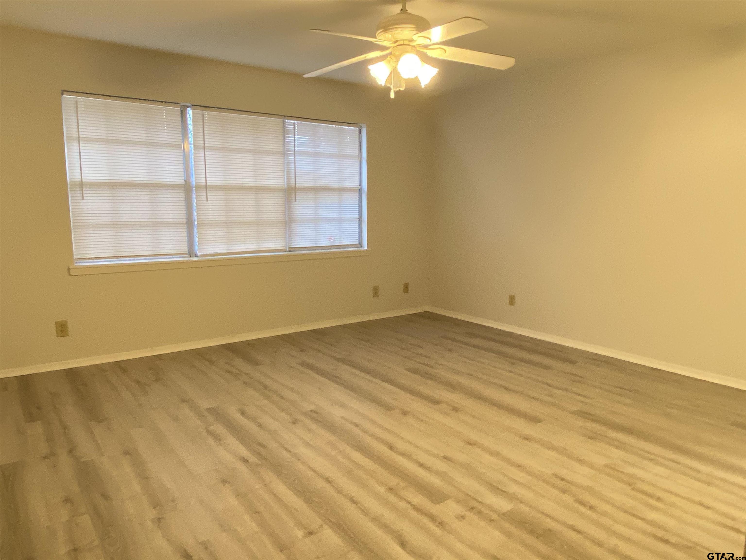 3806 New Copeland Road Tyler, TX 75701 - Photo 10 of 16