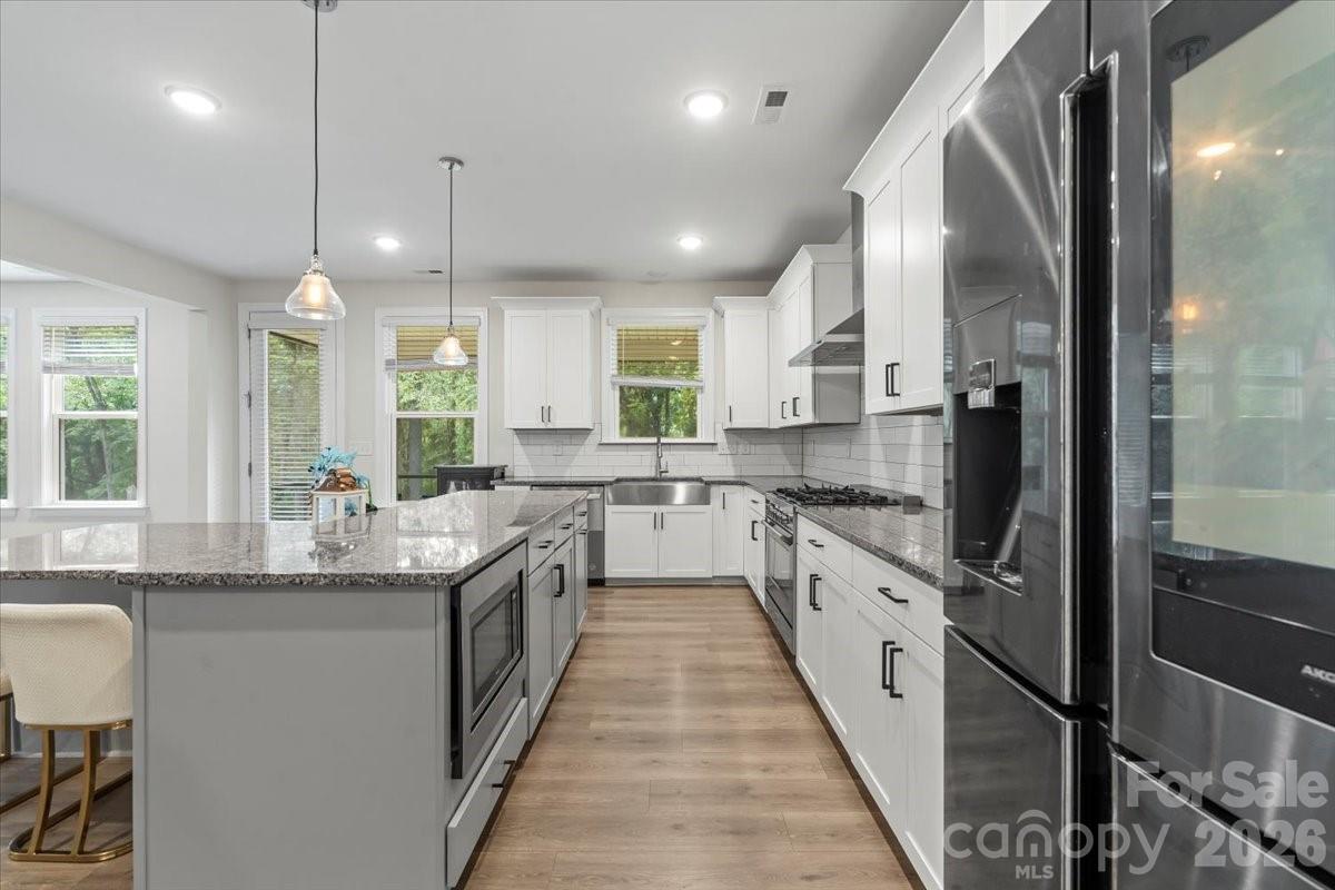 221 Burree Road Clover, SC 29710 - Photo 13 of 42