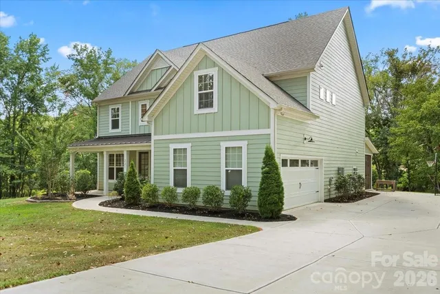 $750,000 | 221 Burree Road, Clover, SC 29710