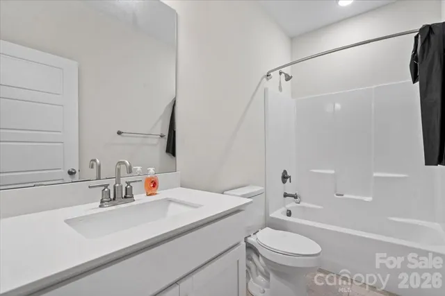 $750,000 | 221 Burree Road, Clover, SC 29710