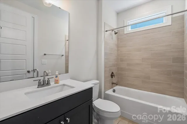 $750,000 | 221 Burree Road, Clover, SC 29710