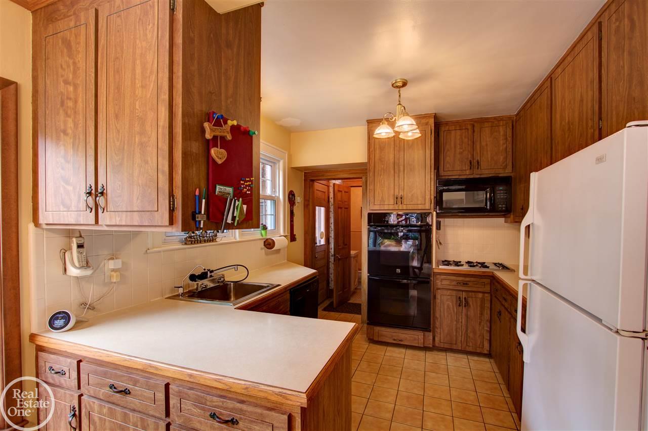 1165 Harvard Road Grosse Pointe Park, MI 48230 - Photo 7 of 50