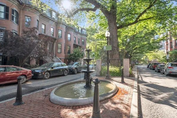 $9,700 | 19 Braddock Park, Unit 2, Boston, MA 02116