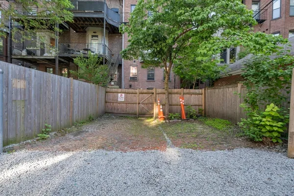 $9,700 | 19 Braddock Park, Unit 2, Boston, MA 02116