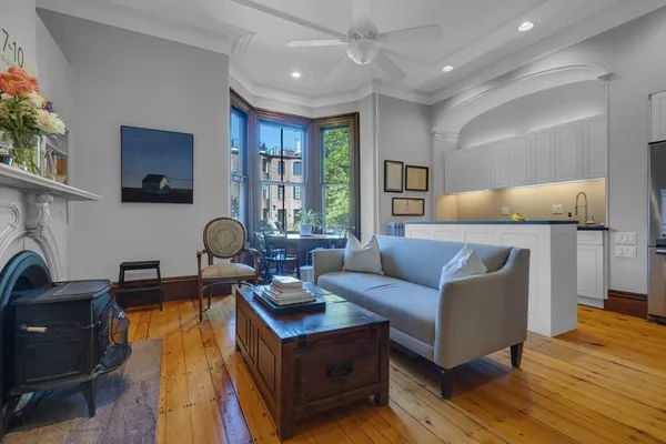 $9,700 | 19 Braddock Park, Unit 2, Boston, MA 02116