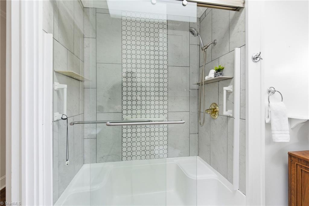 1402 Cherry Lane Graham, NC 27253 - Photo 12 of 24