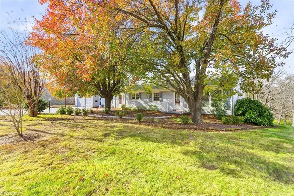 $415,500 | 1402 Cherry Lane, Graham, NC 27253