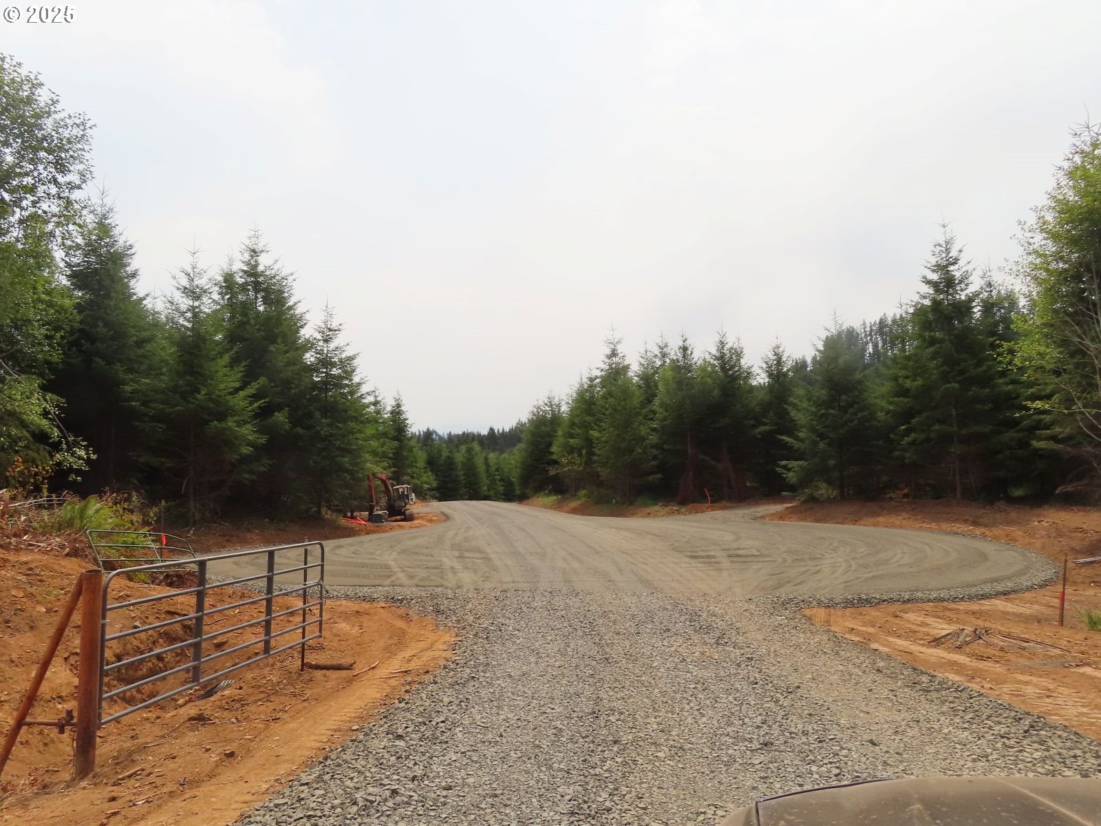 Mill Creek Lane, Unit B Longview, WA 98632 - Photo 18 of 26 a view of swimming pool with a yard