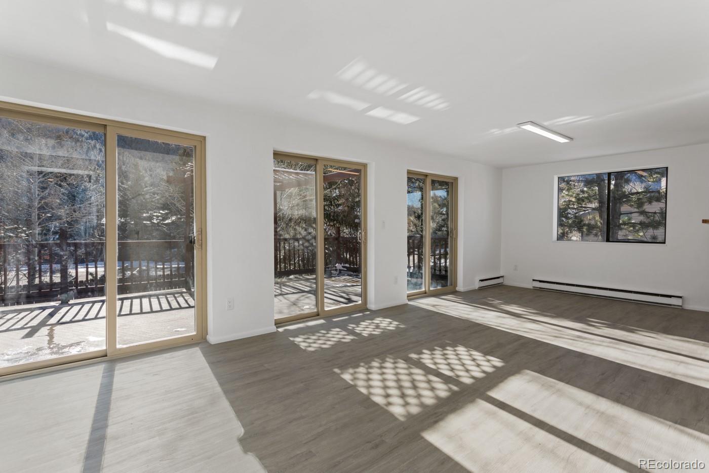 112 Riverside Court Avon, CO 81620 - Photo 2 of 26 Gallery Image 2