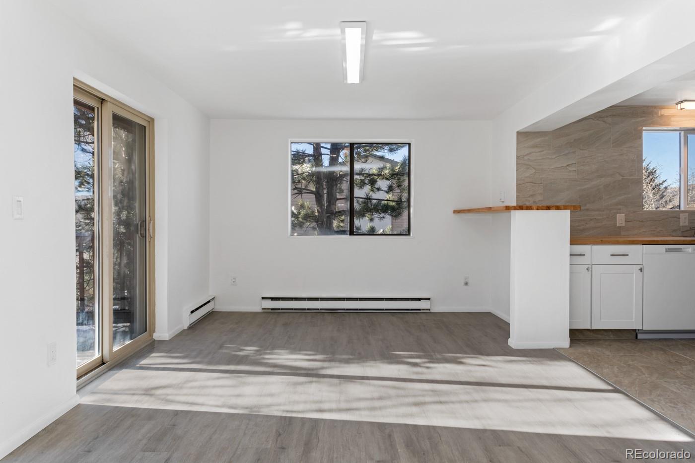 112 Riverside Court Avon, CO 81620 - Photo 3 of 26 Gallery Image 3