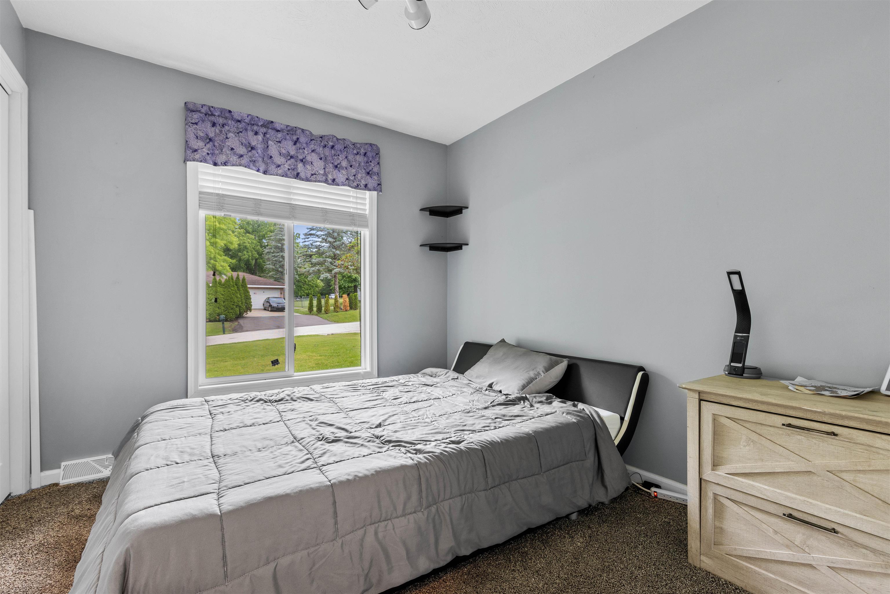 12053 Bend River Road Roscoe, IL 61073 - Photo 18 of 25 Gallery Image 18
