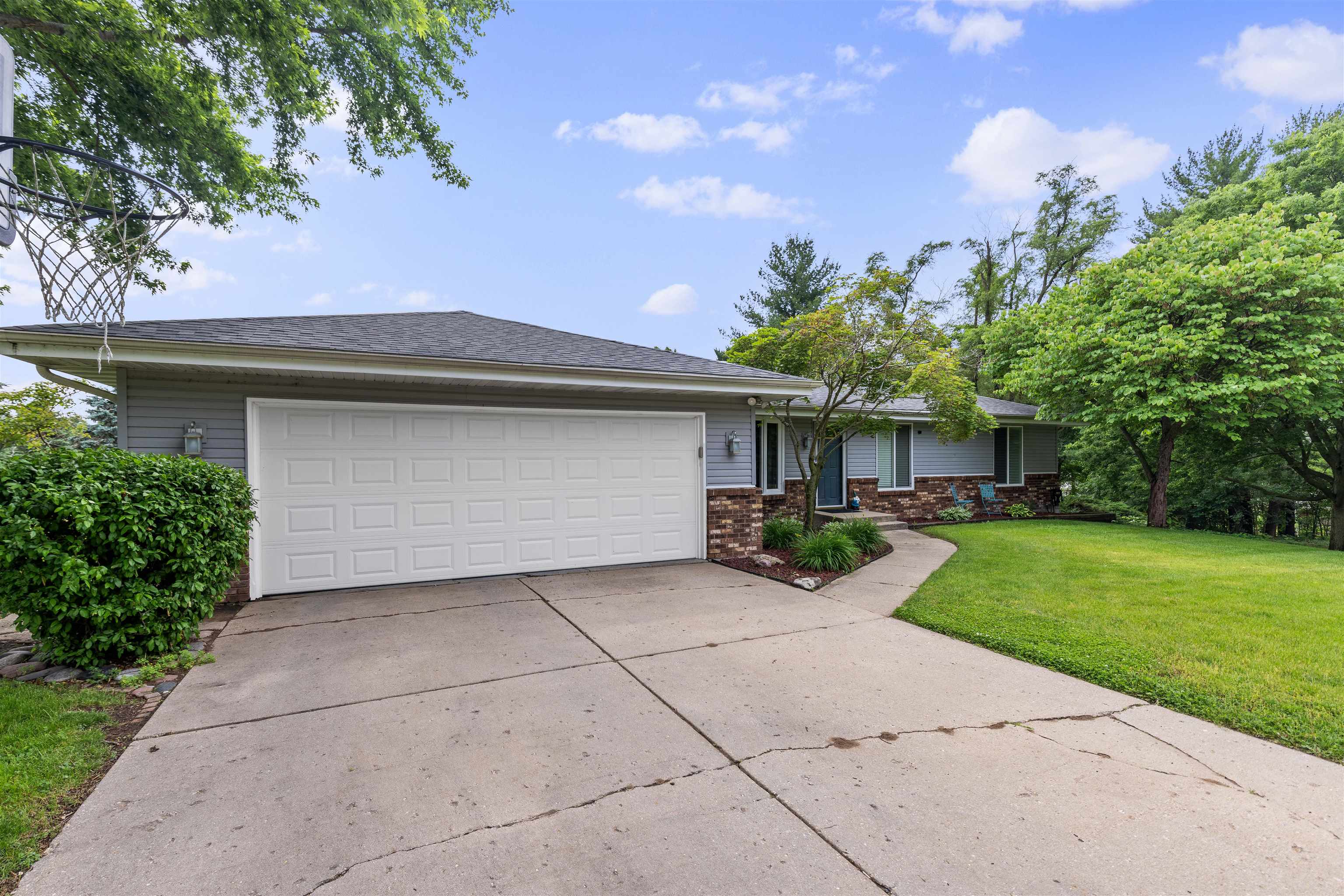 12053 Bend River Road Roscoe, IL 61073 - Photo 3 of 25 Gallery Image 3