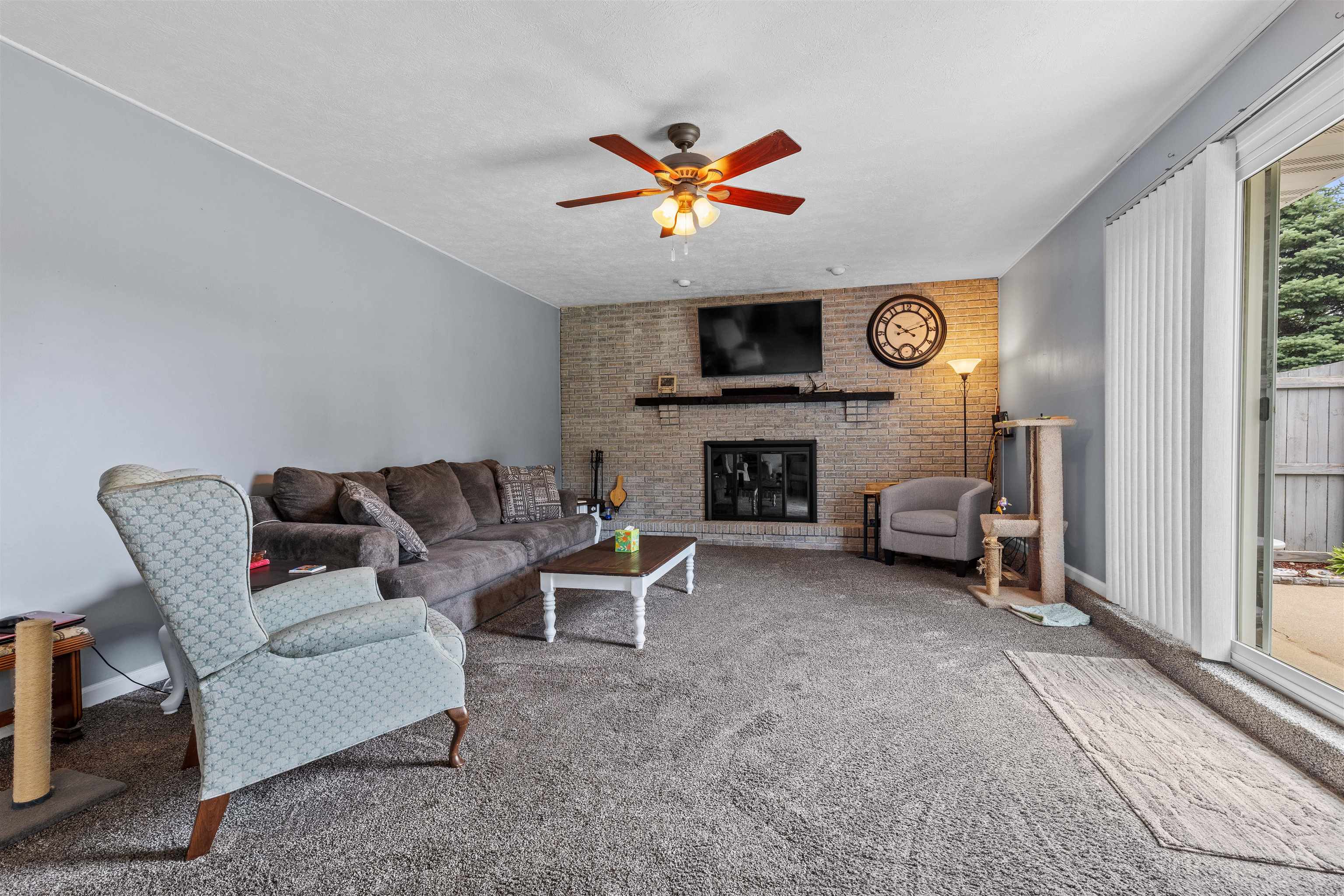 12053 Bend River Road Roscoe, IL 61073 - Photo 5 of 25 Gallery Image 5