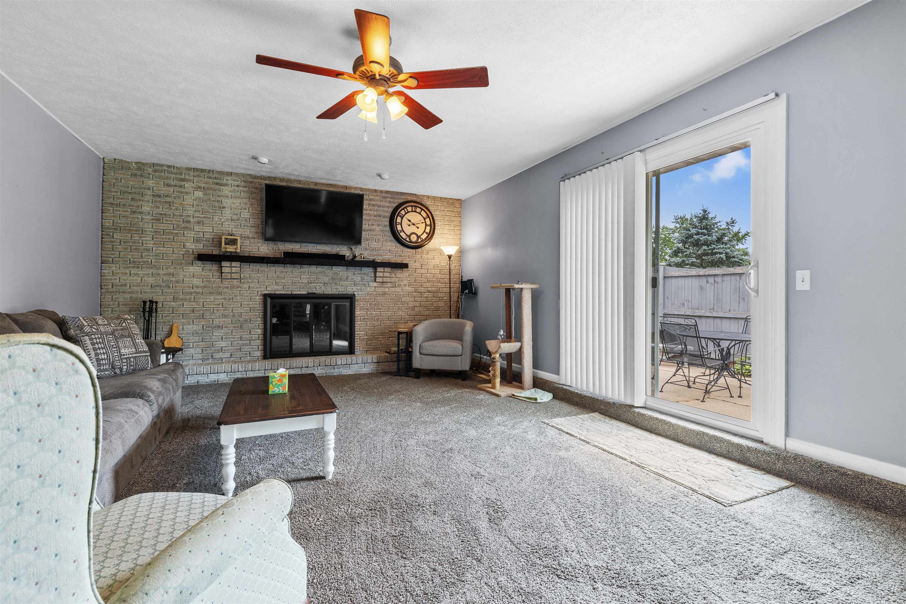 12053 Bend River Road Roscoe, IL 61073 - Photo 6 of 25 Gallery Image 6