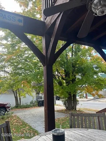 $2,400 | 154 Washington Street, Saratoga Springs, NY 12866