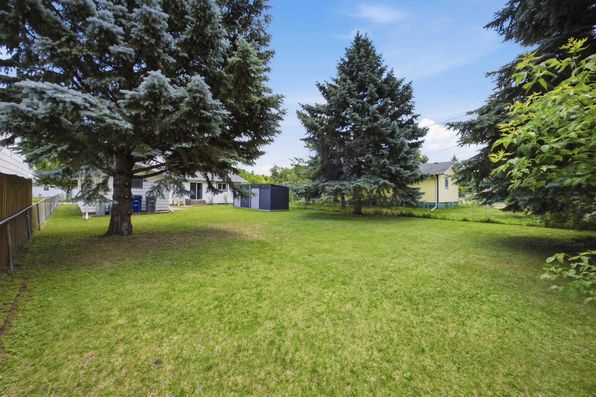 809 19th Street North Moorhead, MN 56560 - Photo 28 of 38