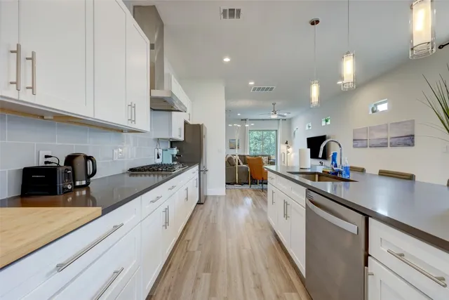 $4,200 | 4705 Louis Avenue, Unit A, Austin, TX 78721