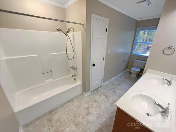 $354,000 | 561 Briarwood Lane, Lancaster, SC 29720