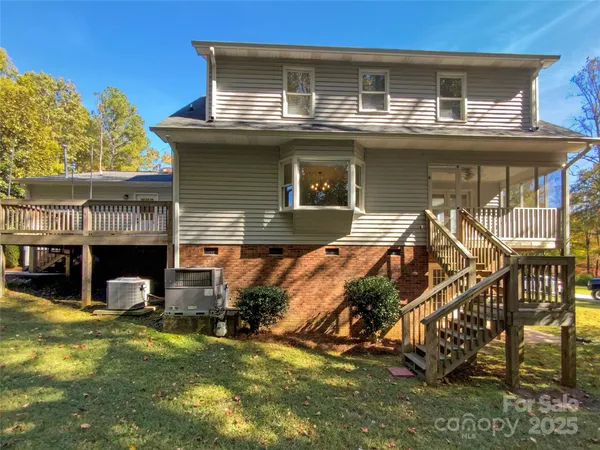 $354,000 | 561 Briarwood Lane, Lancaster, SC 29720