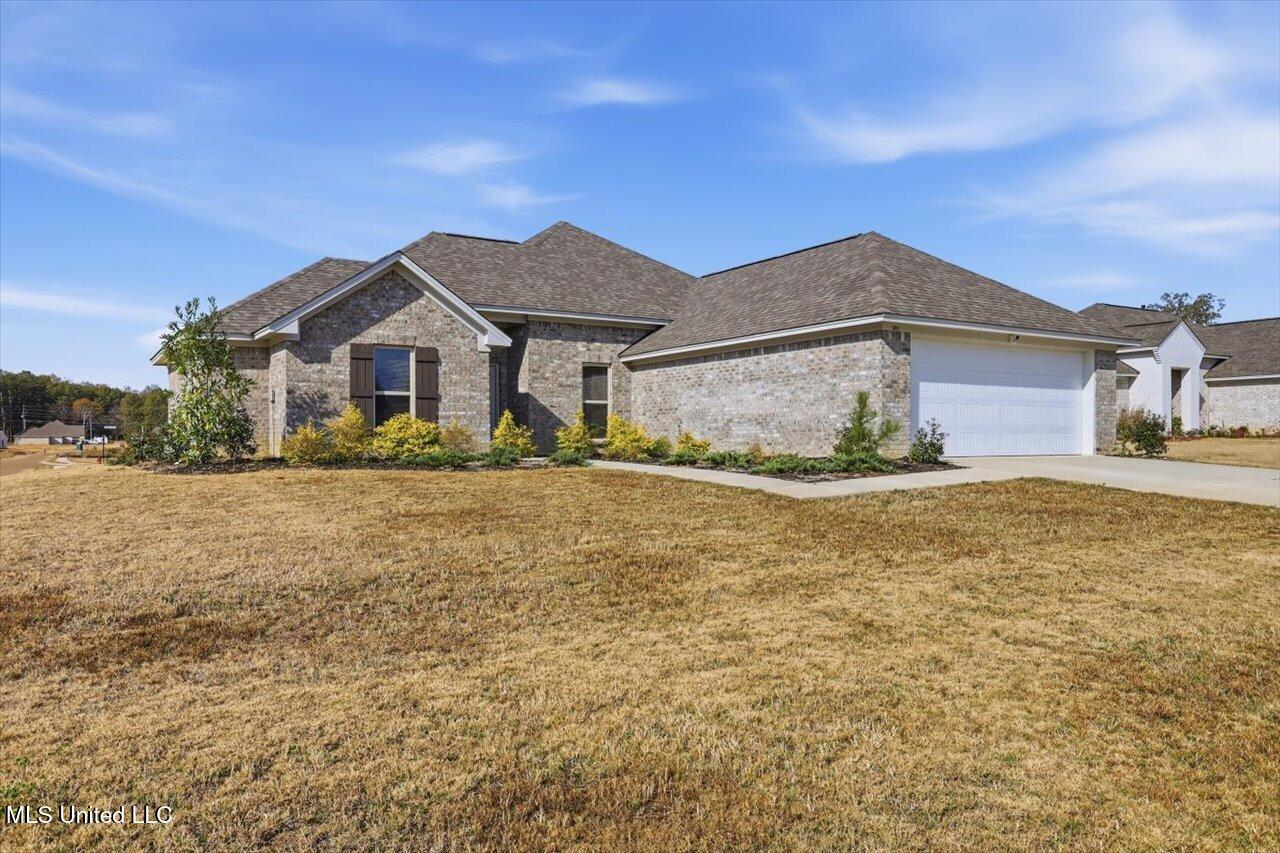 301 Jasmine Cove Brandon, MS 39042 - Photo 2 of 30 02-301 Jasmine Cove Lane _ Home Tours MS