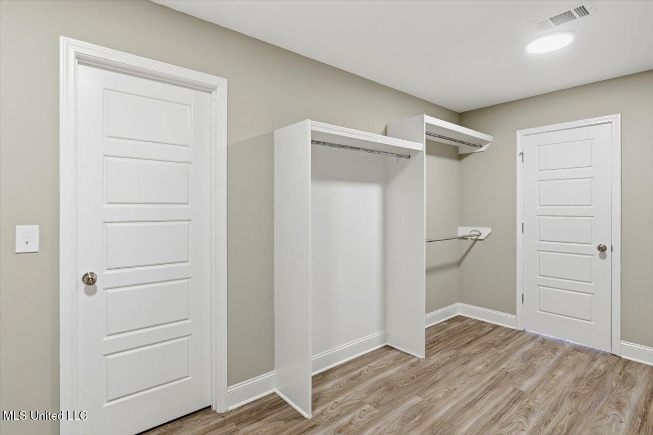 301 Jasmine Cove Brandon, MS 39042 - Photo 24 of 30 24-301 Jasmine Cove Lane _ Home Tours MS