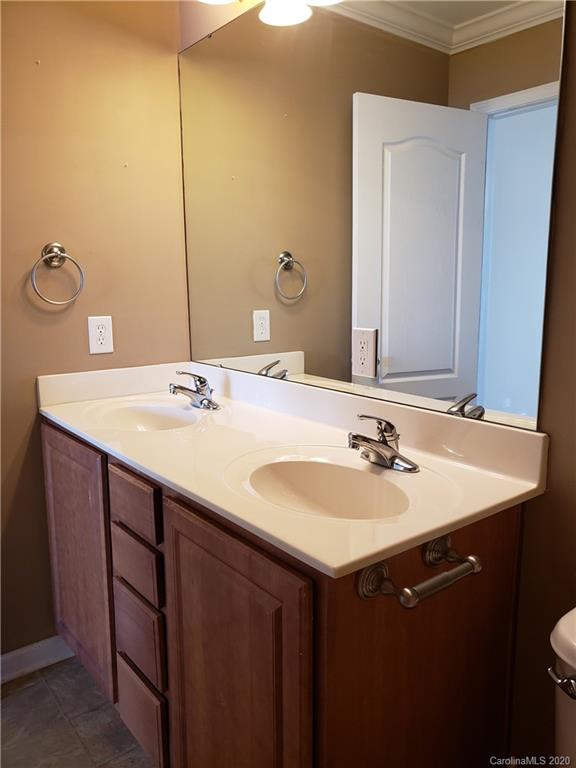 126 Ridge Bluff Road Mooresville, NC 28115 - Photo 12 of 17 Gallery Image 12
