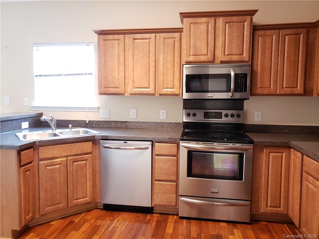 126 Ridge Bluff Road Mooresville, NC 28115 - Photo 9 of 17 Gallery Image 9