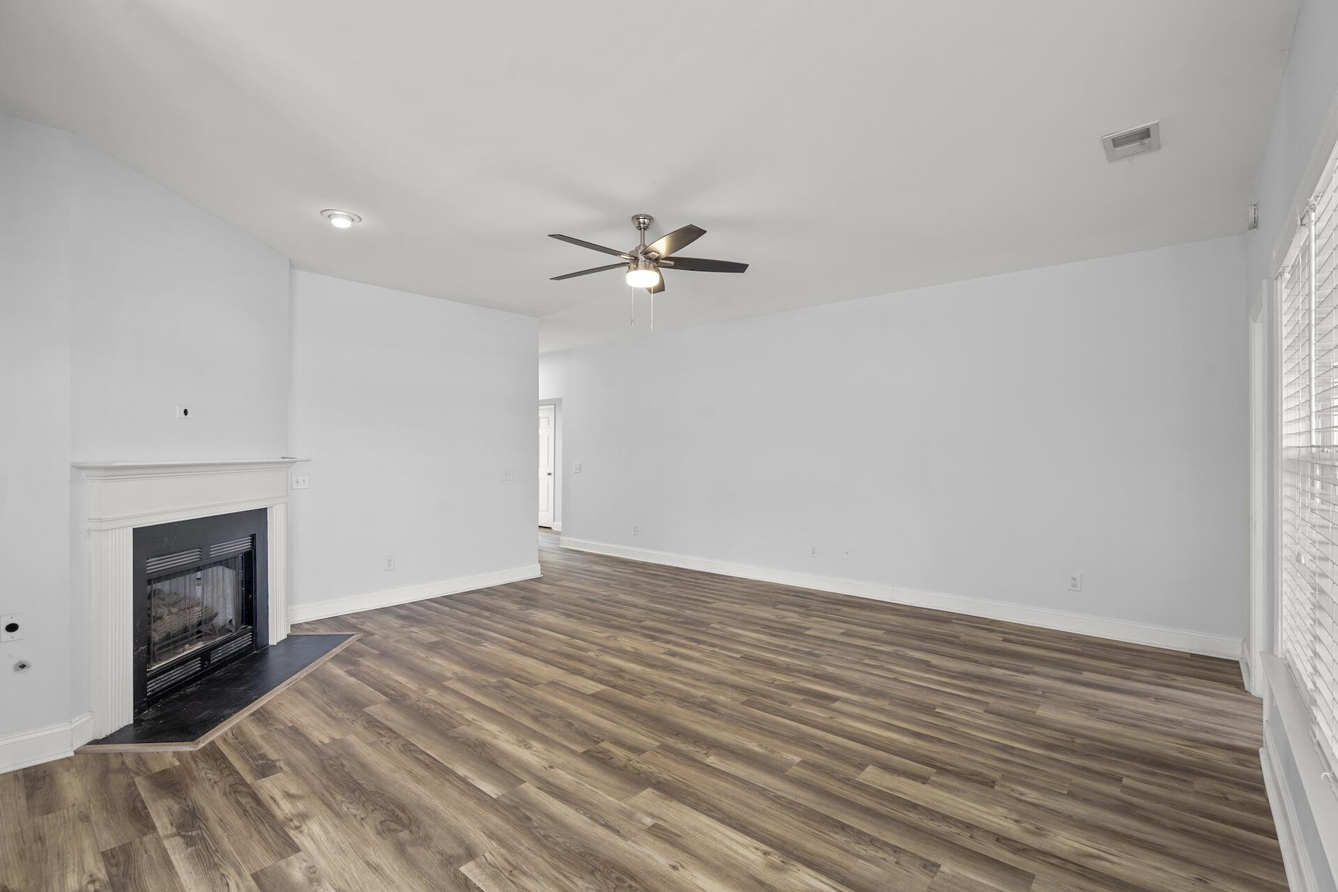 106 Netherfield Drive Summerville, SC 29486 - Photo 16 of 28 SDH09140