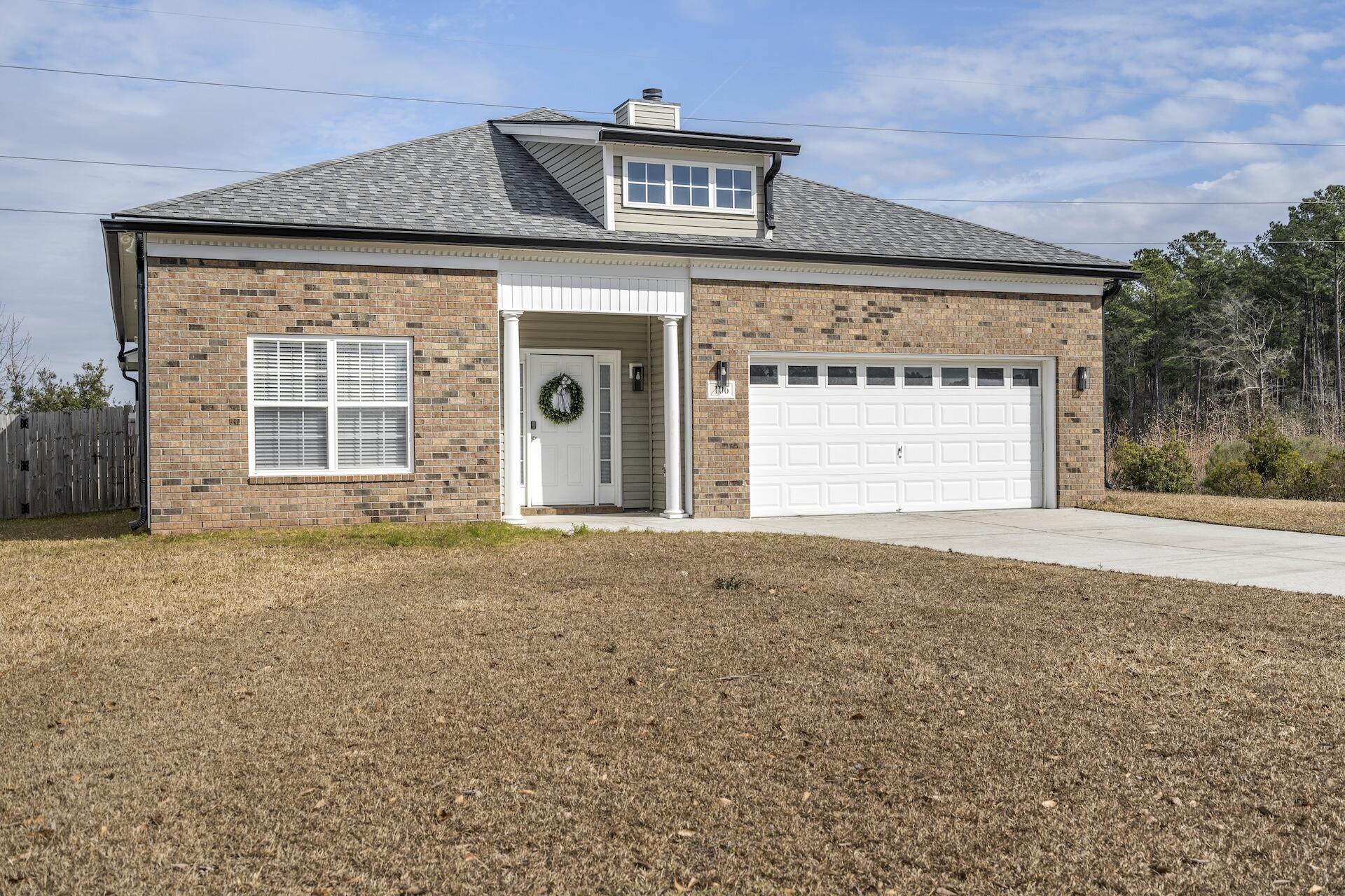 106 Netherfield Drive Summerville, SC 29486 - Photo 2 of 28 SDH09097