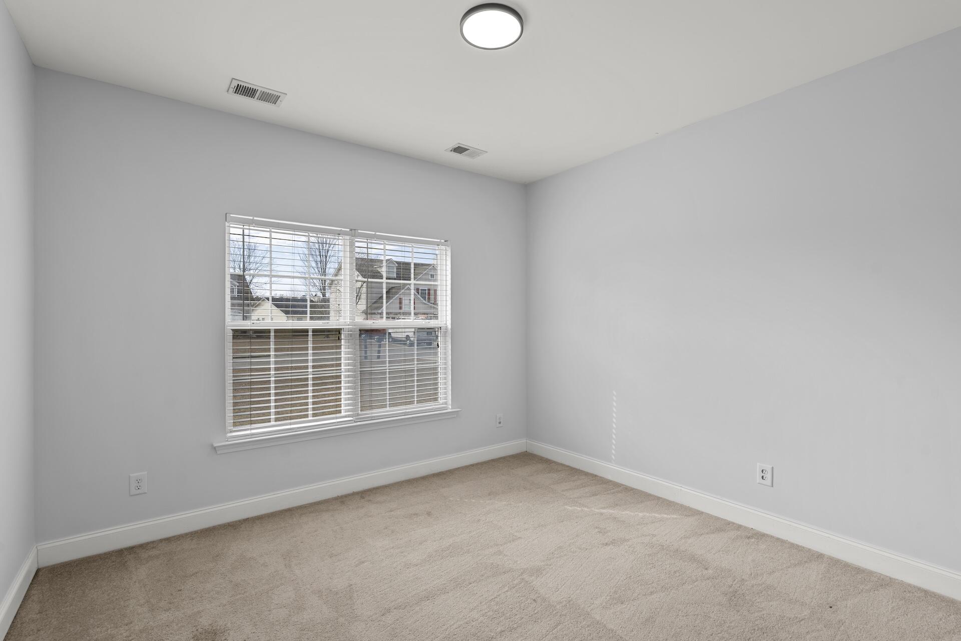 106 Netherfield Drive Summerville, SC 29486 - Photo 4 of 28 SDH09104