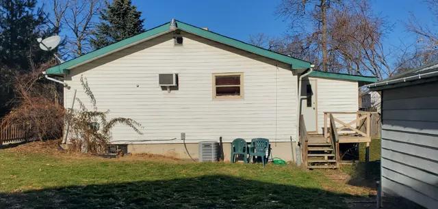 $223,250 | 91 Lippincott Road, Fox Lake, IL 60020