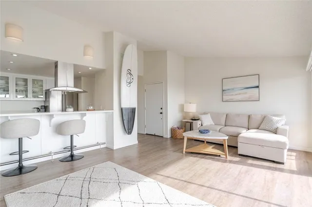 $4,250 | 11813 Ellice Street, Malibu, CA 90265