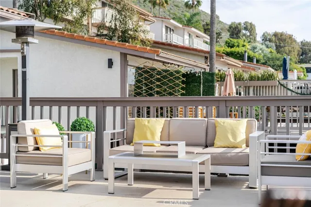 $4,250 | 11813 Ellice Street, Malibu, CA 90265