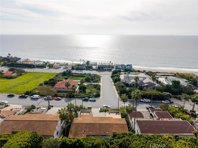 $4,250 | 11813 Ellice Street, Malibu, CA 90265