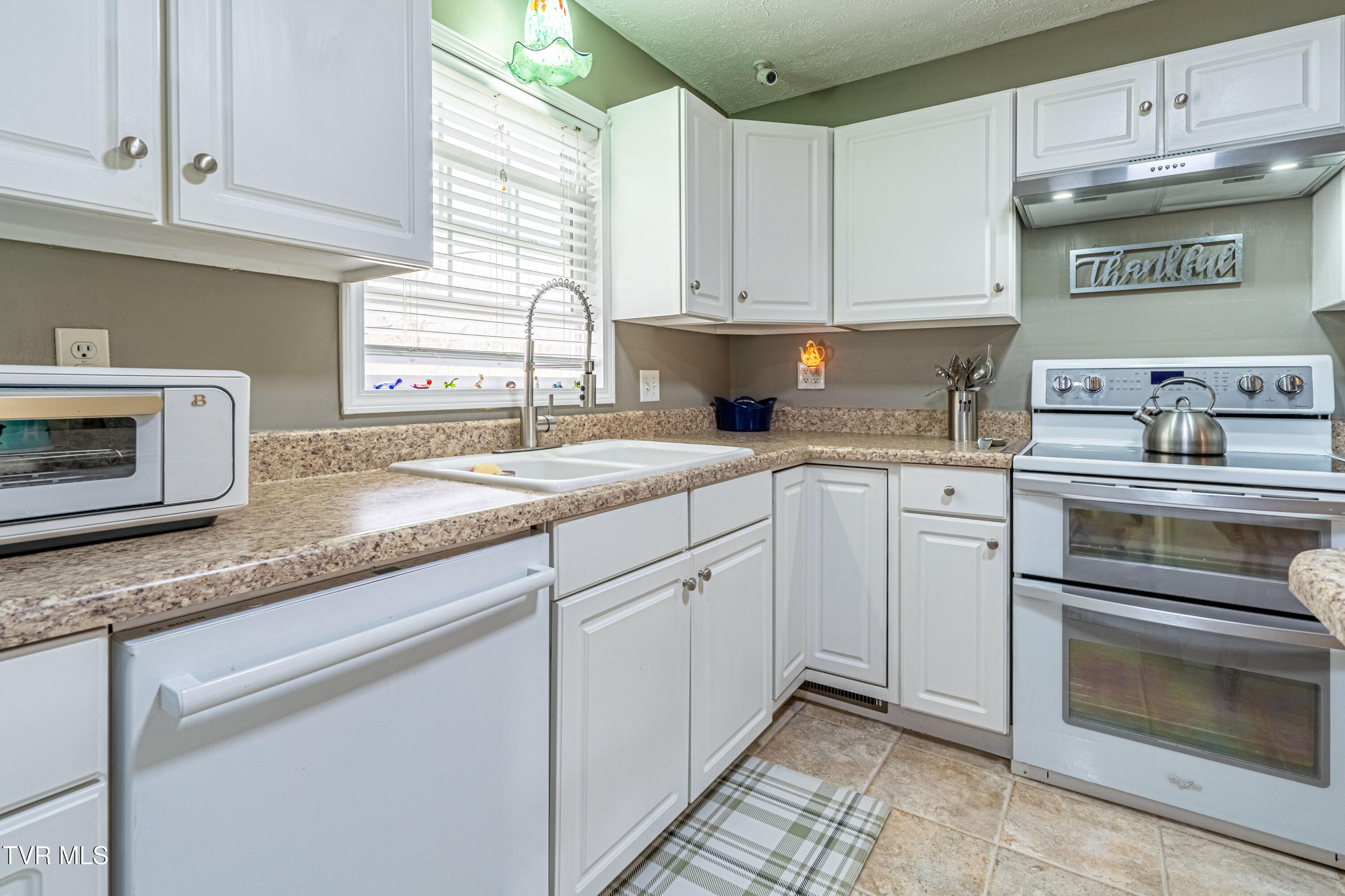 18160 Ridgeview Drive Abingdon, VA 24211 - Photo 16 of 48 Ridgeview-41