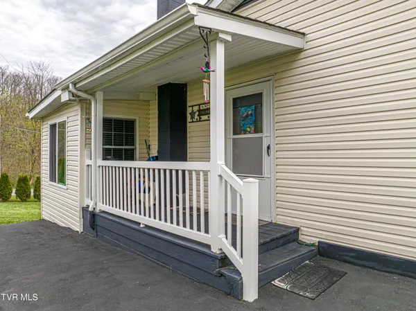 $249,000 | 18160 Ridgeview Drive, Abingdon, VA 24211