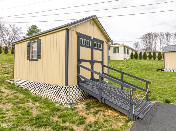 $249,000 | 18160 Ridgeview Drive, Abingdon, VA 24211