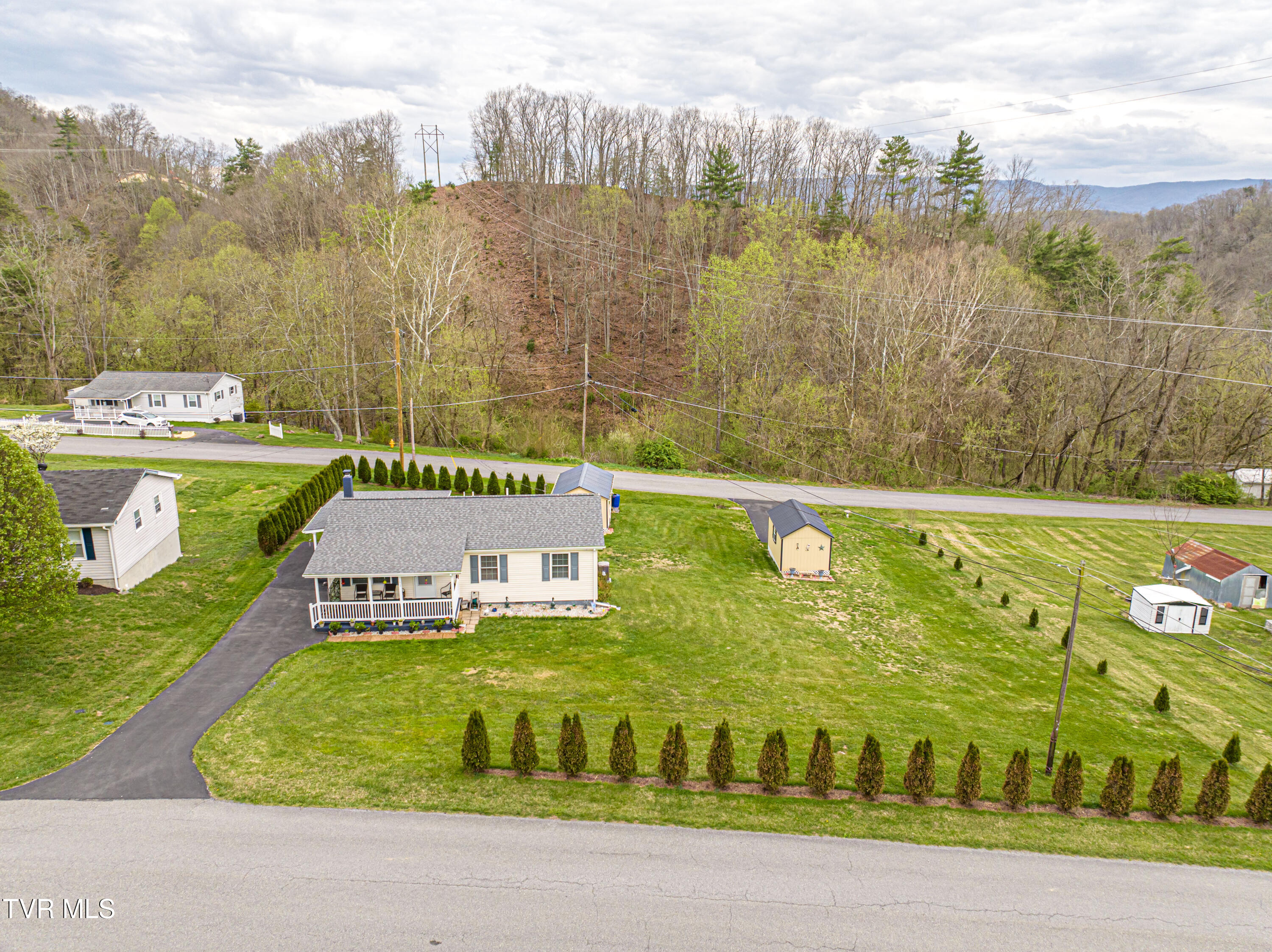 18160 Ridgeview Drive Abingdon, VA 24211 - Photo 46 of 48 Ridgeview-23