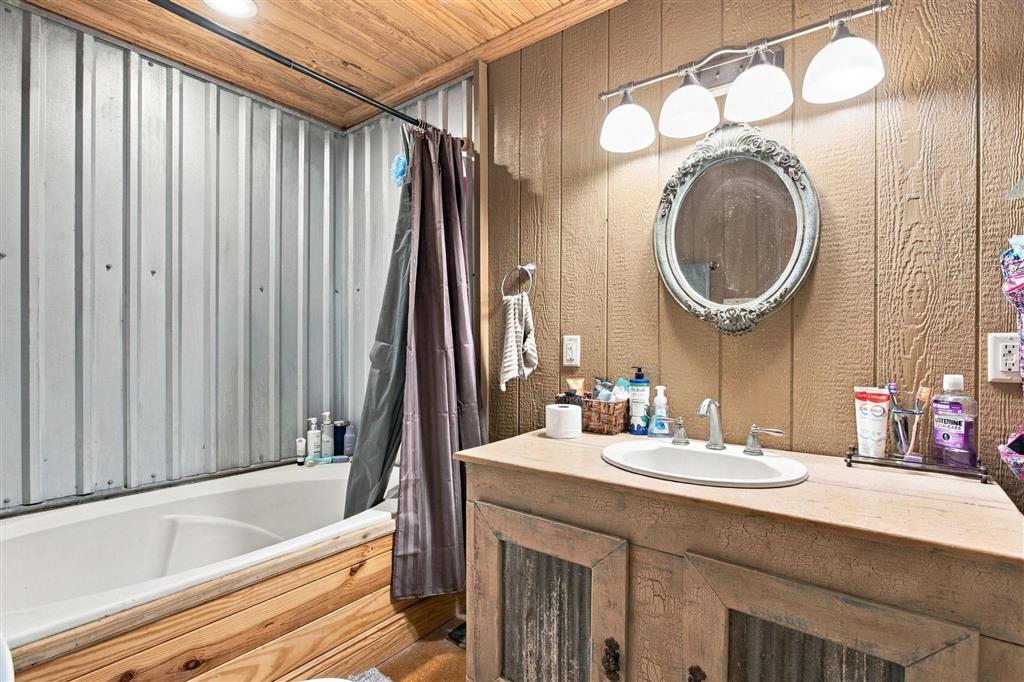 1811 Koonce Road Sulphur, LA 70663 - Photo 12 of 19 Gallery Image 12