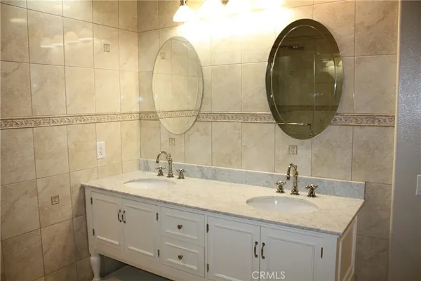 $6,750 | 42 Clear Creek, Irvine, CA 92620