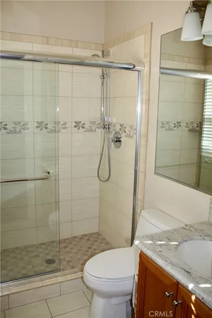 $6,750 | 42 Clear Creek, Irvine, CA 92620