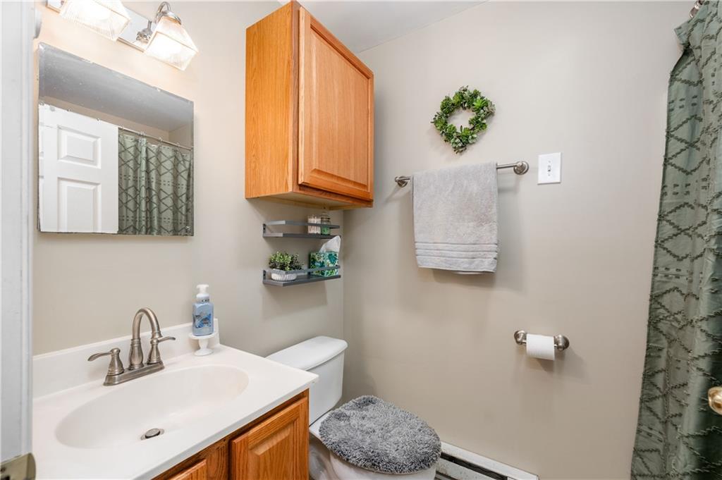 355 Amsterdam Road Grove City, PA 16127 - Photo 18 of 39 Gallery Image 18