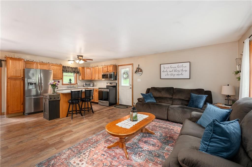 355 Amsterdam Road Grove City, PA 16127 - Photo 8 of 39 Gallery Image 8