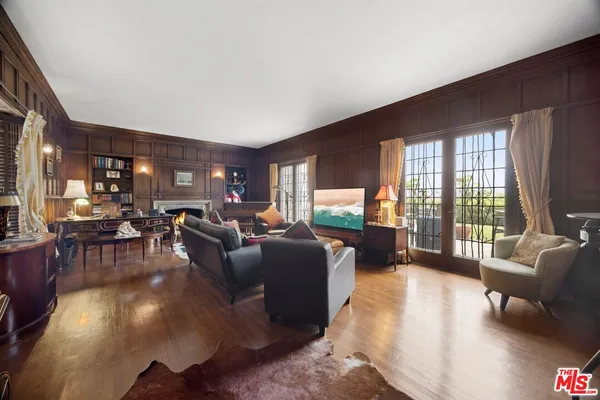 $2,795,000 | 3806 Carnavon Way, Los Angeles, CA 90027