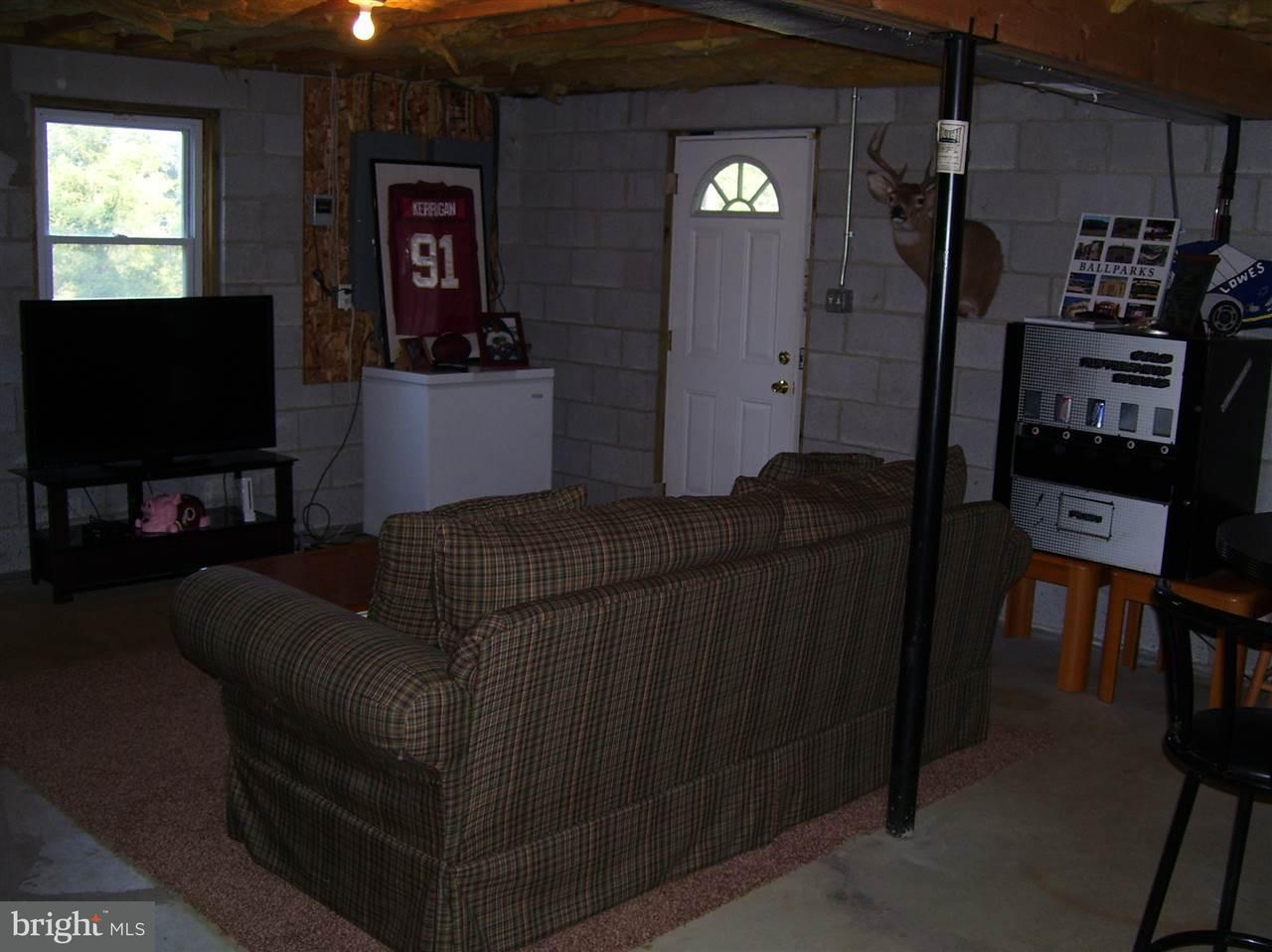 135 Clapsaddle Road Gettysburg, PA 17325 - Photo 15 of 18 Gallery Image 15