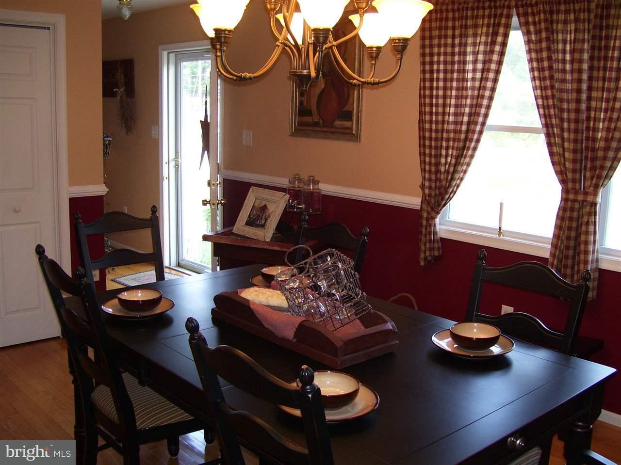 135 Clapsaddle Road Gettysburg, PA 17325 - Photo 4 of 18 Gallery Image 4